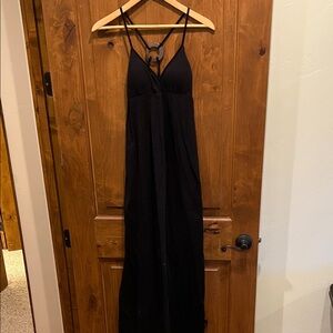 Simple Black Maxi Dress w/Wood Detail M
